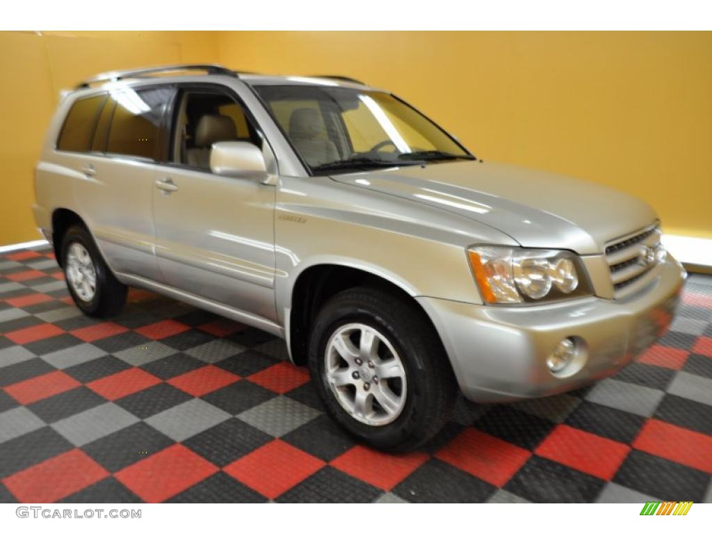 Millennium Silver Metallic Toyota Highlander