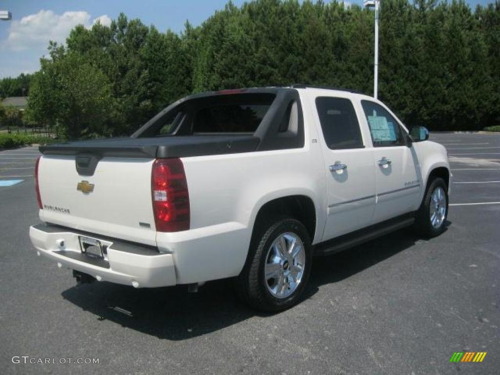 2010 Avalanche LTZ - White Diamond Tricoat / Ebony photo #2
