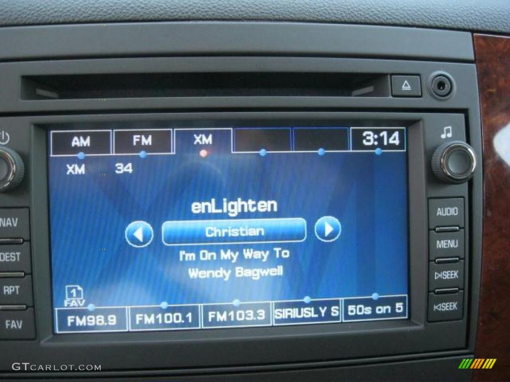 2010 Avalanche LTZ - White Diamond Tricoat / Ebony photo #8