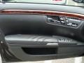 Black - S 550 4Matic Sedan Photo No. 7
