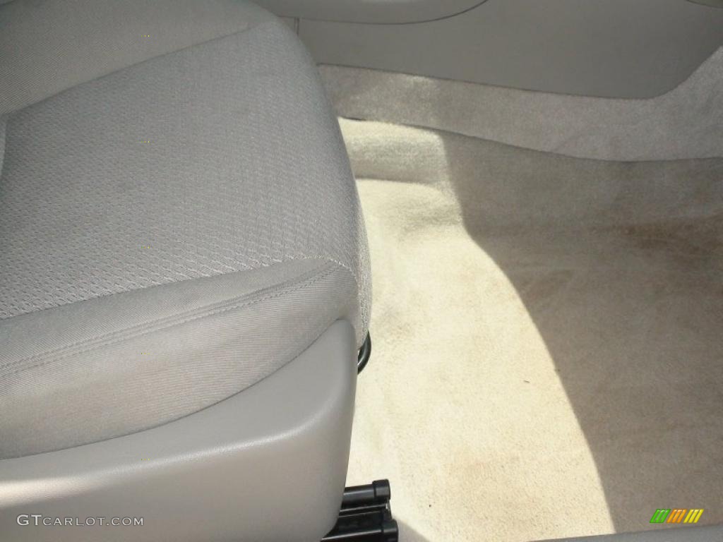 2009 Aura XE - Silver Moss / Gray photo #30