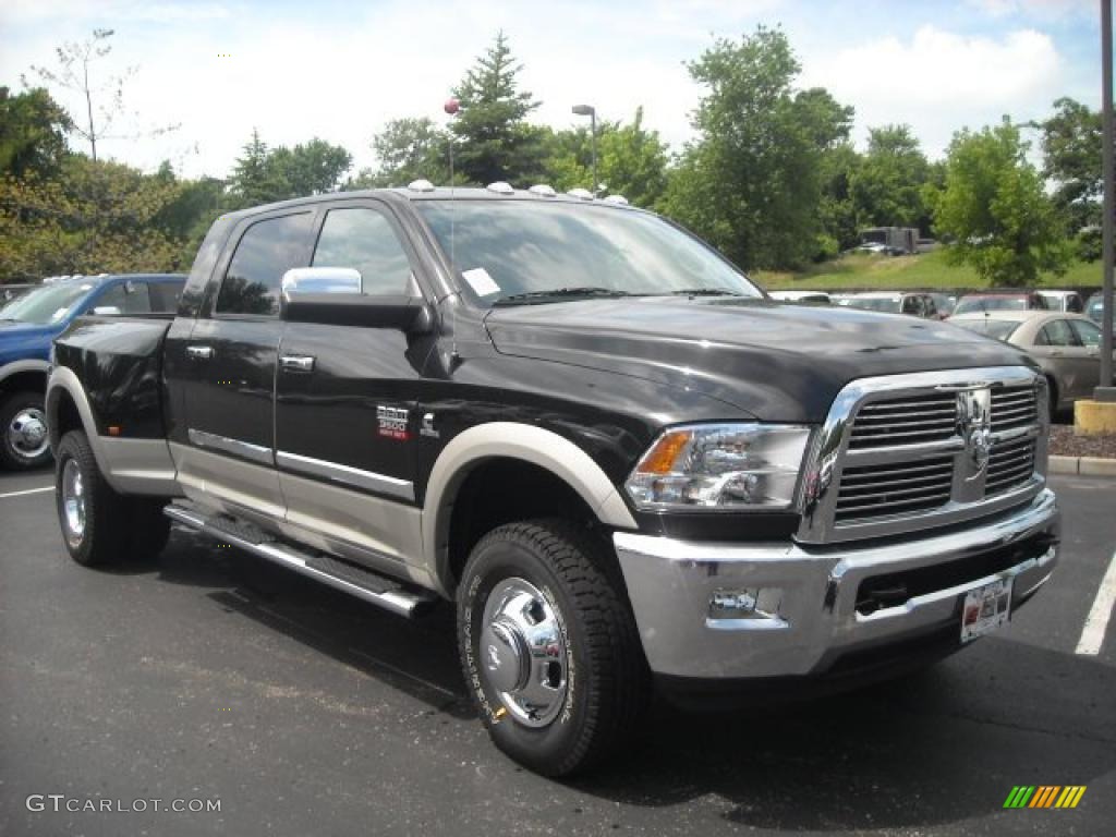 2010 Ram 3500 Laramie Mega Cab 4x4 Dually - Brilliant Black Crystal Pearl / Dark Slate photo #4