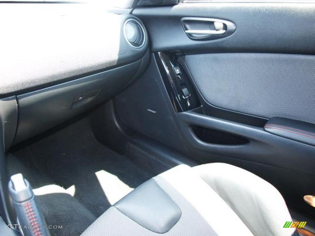 2009 RX-8 R3 - Velocity Red Mica / R3 Gray/Black Recaro photo #13