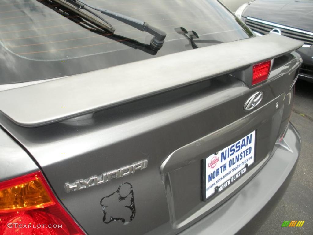 2003 Accent GL Coupe - Charcoal Gray Metallic / Gray photo #17