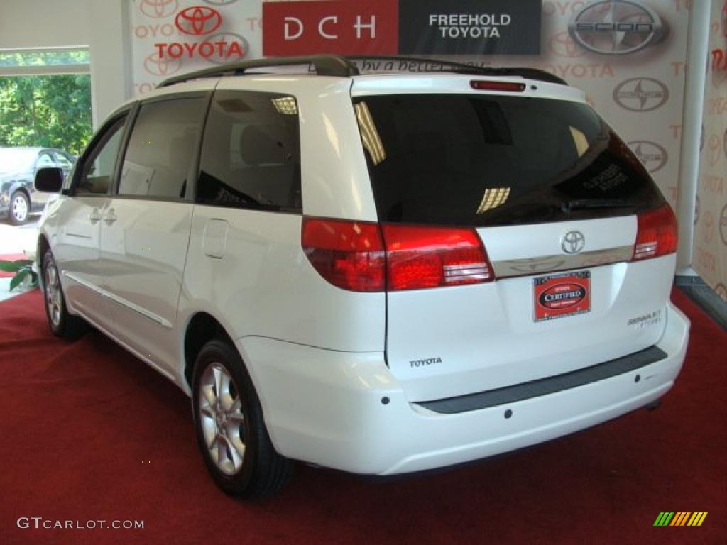 2005 Sienna XLE Limited AWD - Natural White / Taupe photo #7