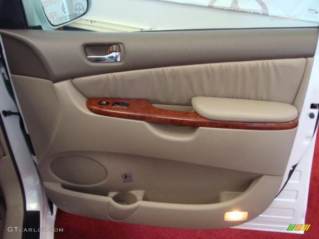 2005 Sienna XLE Limited AWD - Natural White / Taupe photo #30