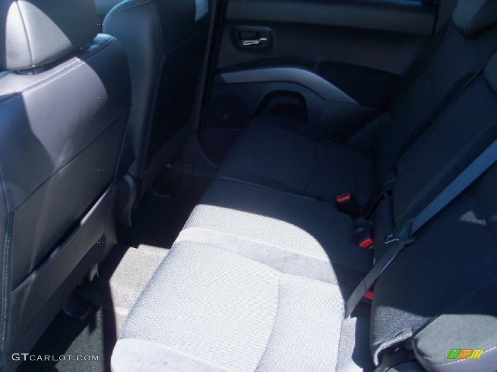 2010 Outlander SE 4WD - Cosmic Blue Metallic / Black photo #3