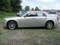 Bright Silver Metallic - 300 C HEMI Photo No. 13