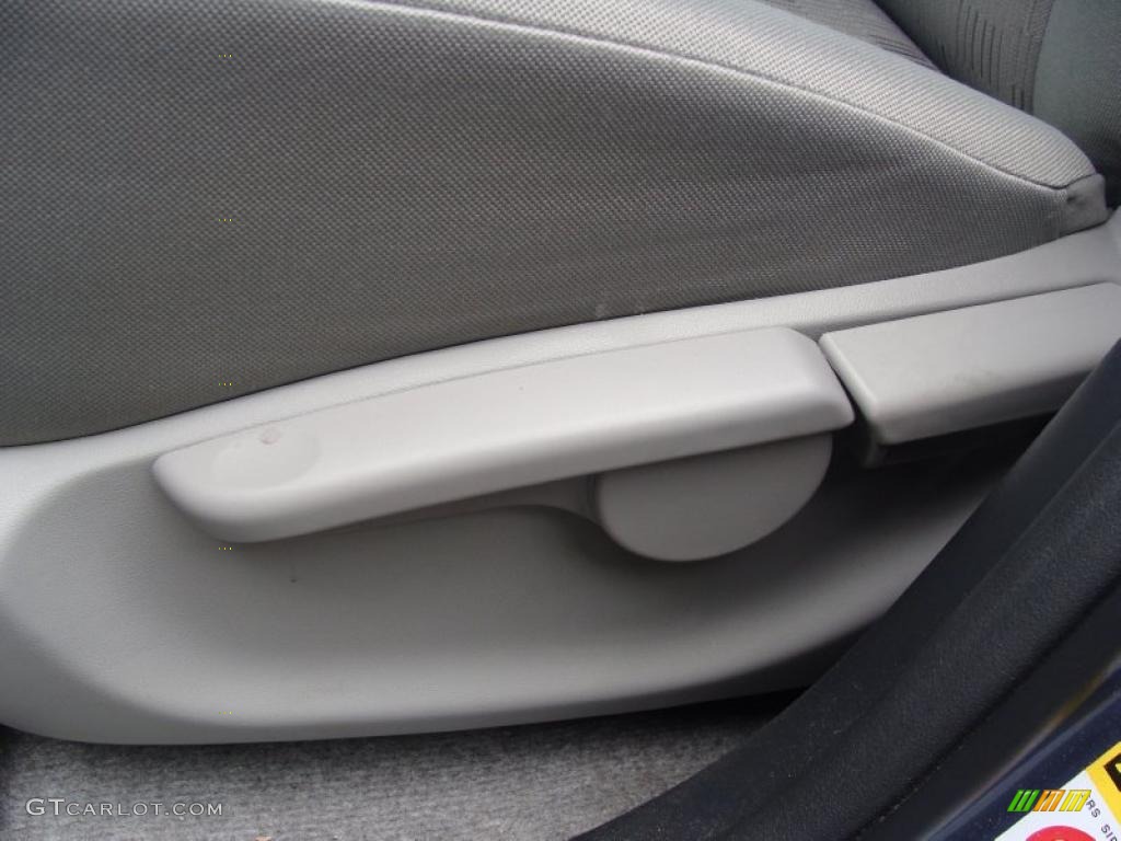 2009 RAV4 4WD - Pacific Blue Metallic / Ash Gray photo #18