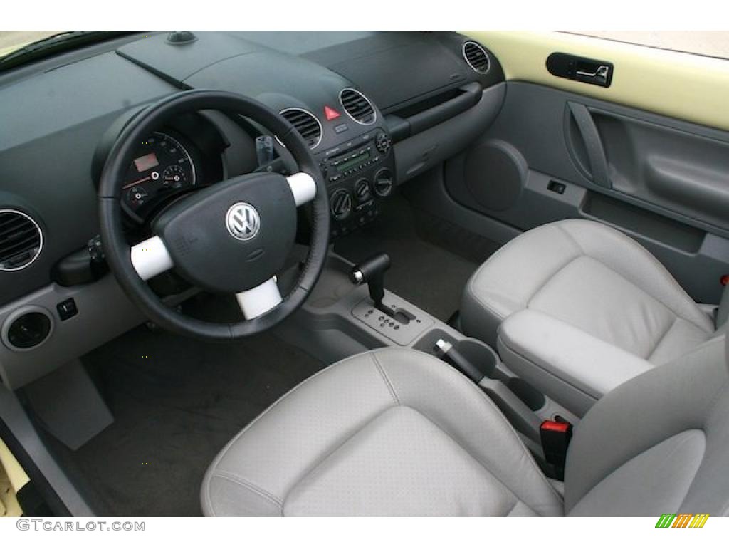2006 New Beetle 2.5 Convertible - Mellow Yellow / Grey photo #24