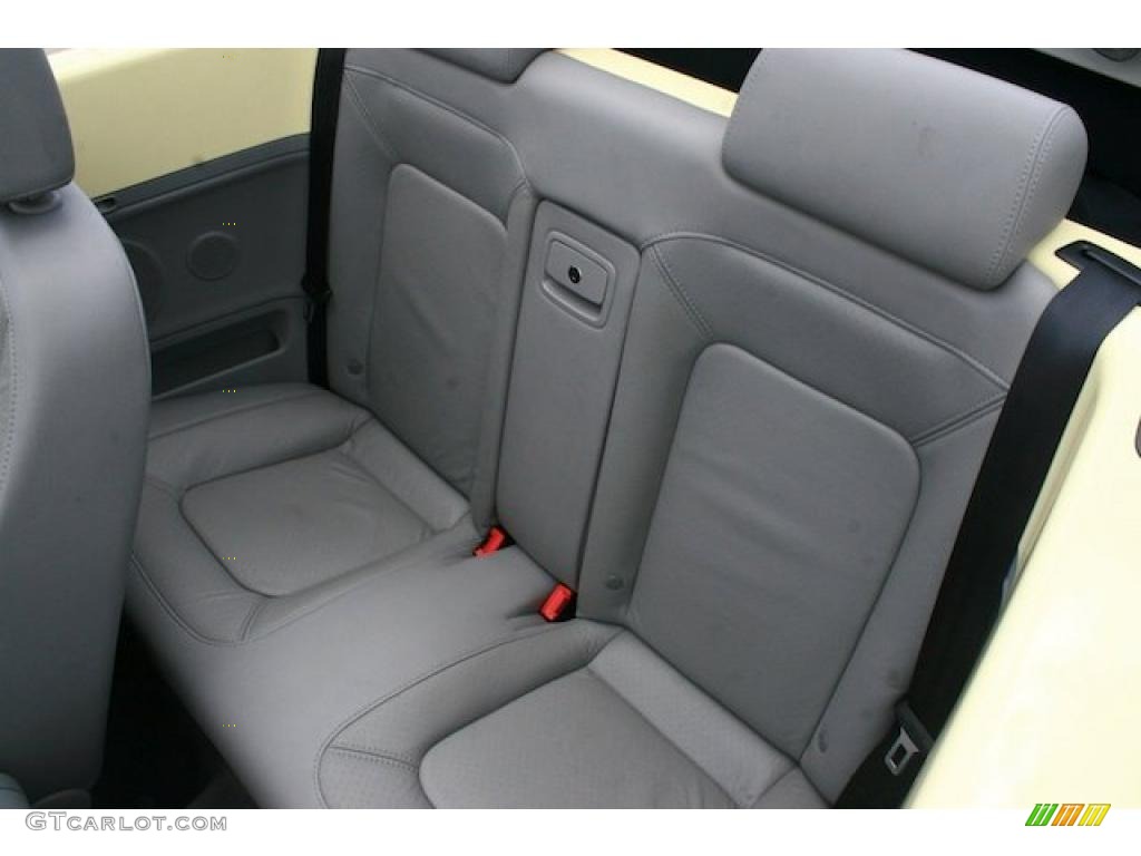 2006 New Beetle 2.5 Convertible - Mellow Yellow / Grey photo #25
