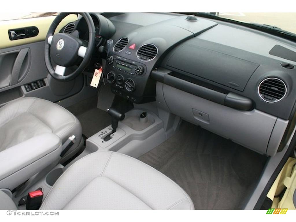 2006 New Beetle 2.5 Convertible - Mellow Yellow / Grey photo #29
