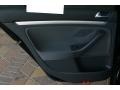 Black - Rabbit 4 Door Photo No. 21