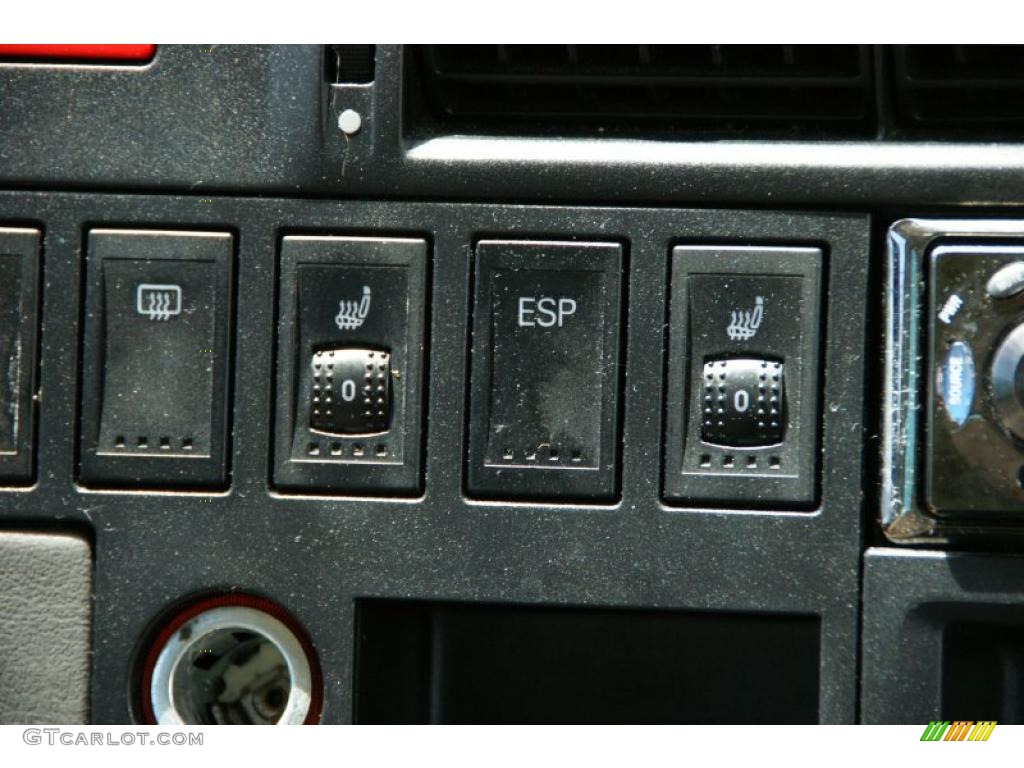 2003 EuroVan GLS - Emerald Green Pearl / Beige photo #15