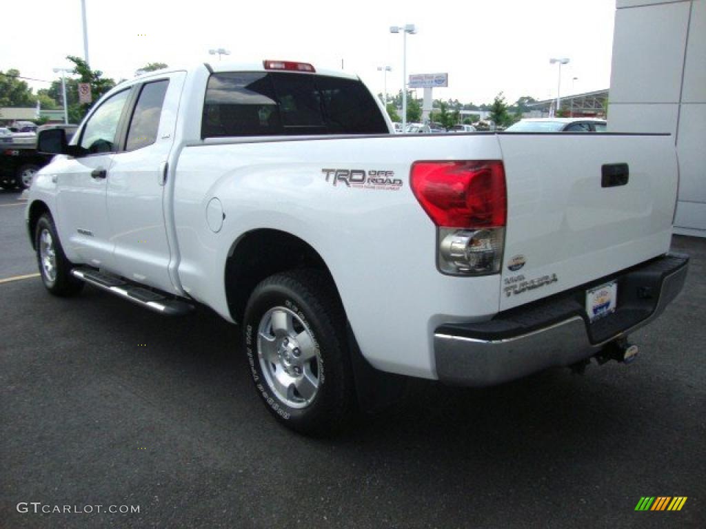 2007 Tundra SR5 TRD Double Cab - Super White / Graphite Gray photo #3