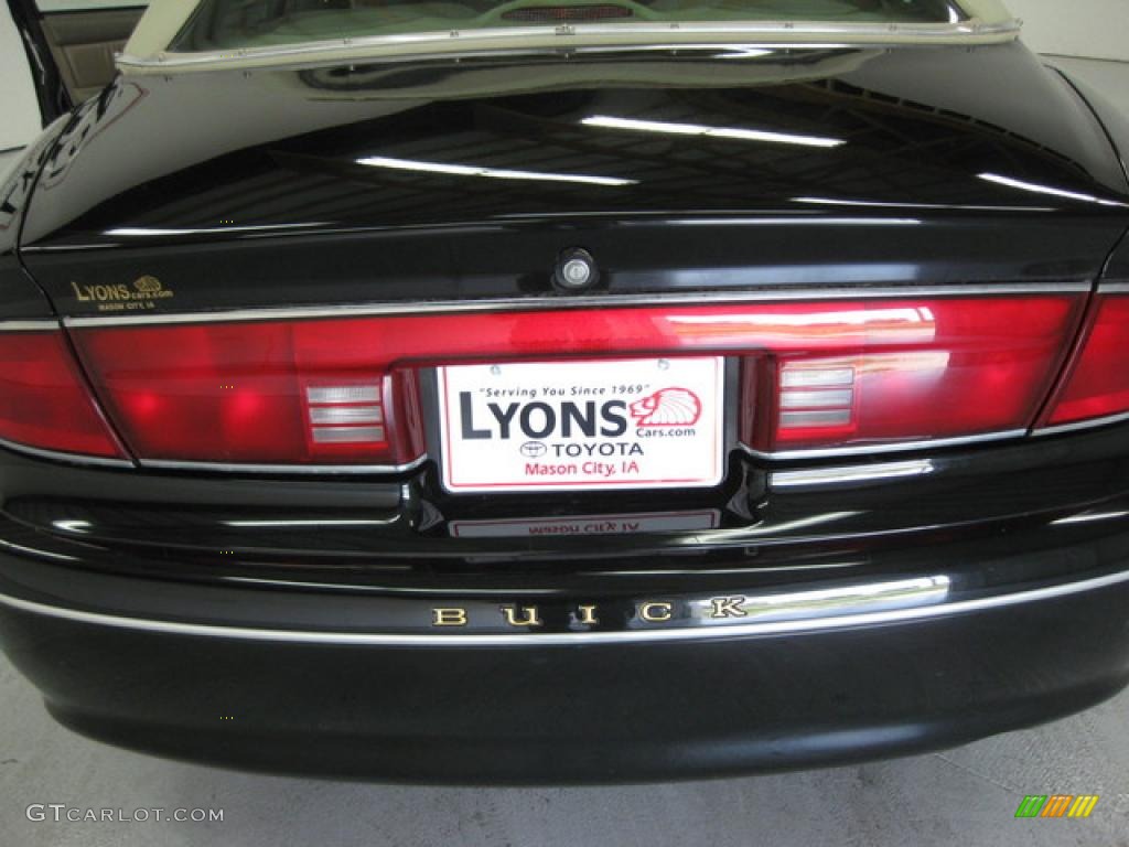1998 Black Buick Century Custom 31391747 Photo 3