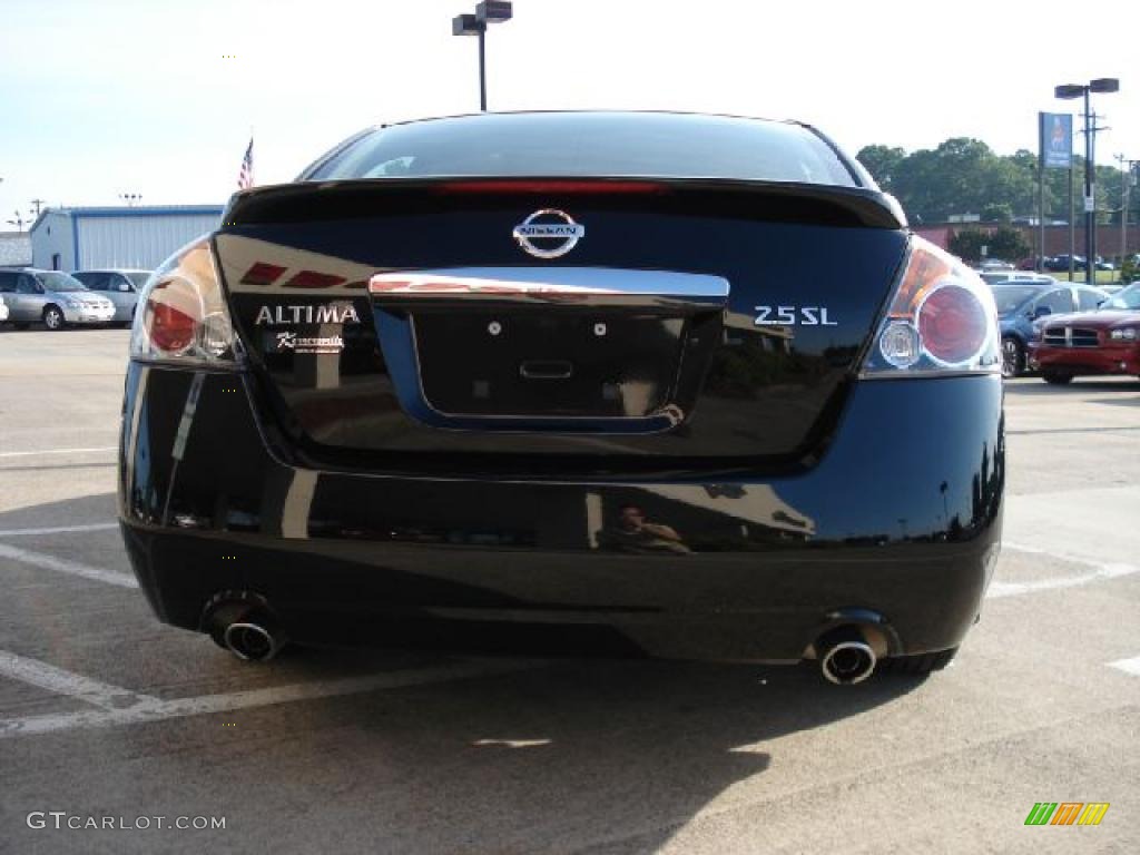 2007 Altima 2.5 SL - Super Black / Charcoal photo #4