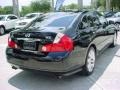 Black Obsidian - M 35 Sedan Photo No. 3