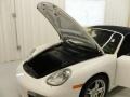 Carrara White - Boxster  Photo No. 23