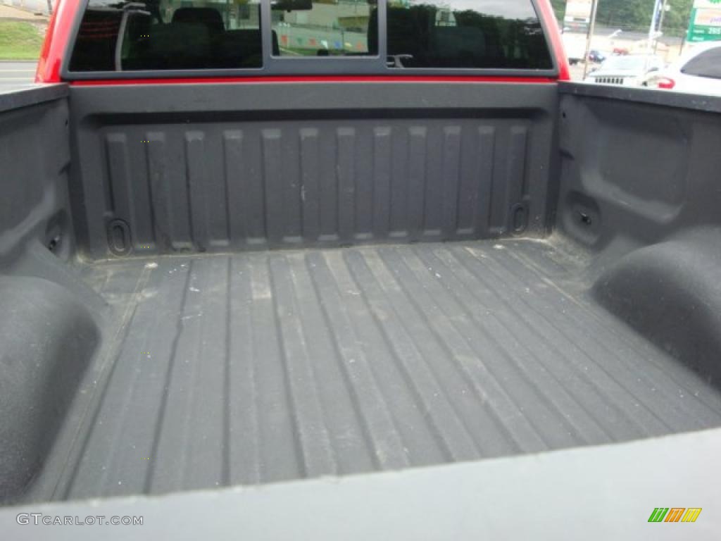 2005 F150 STX SuperCab 4x4 - Bright Red / Medium Flint Grey photo #12