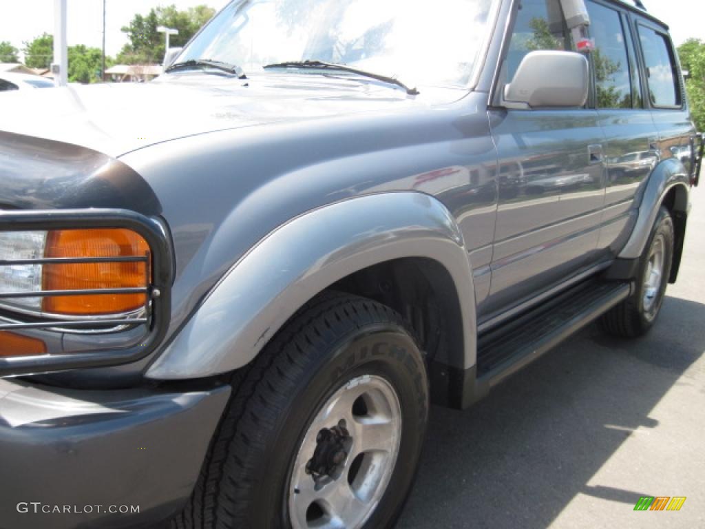 1996 Land Cruiser  - Nightshadow Pearl Metallic / Gray photo #47