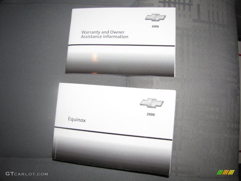 2006 Equinox LS AWD - Black / Light Gray photo #16