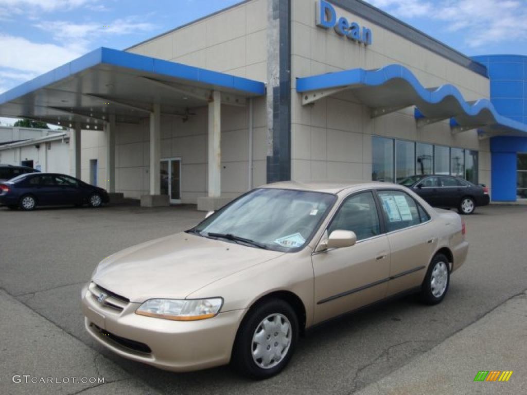 2000 Accord LX Sedan - Naples Gold Metallic / Ivory photo #1