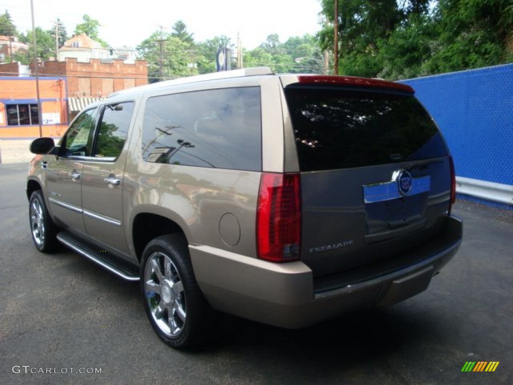 2007 Escalade ESV AWD - Radiant Bronze / Ebony/Ebony photo #3