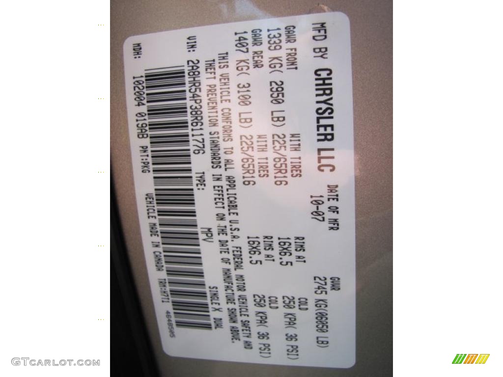 2008 Light Sandstone Metallic Chrysler Town Amp Country