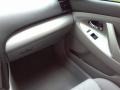 Super White - Camry SE Photo No. 11