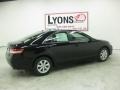 Black - Camry LE Photo No. 16