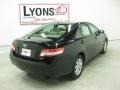Black - Camry LE Photo No. 17