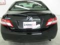 Black - Camry LE Photo No. 11