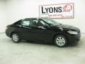 Black - Camry LE Photo No. 20