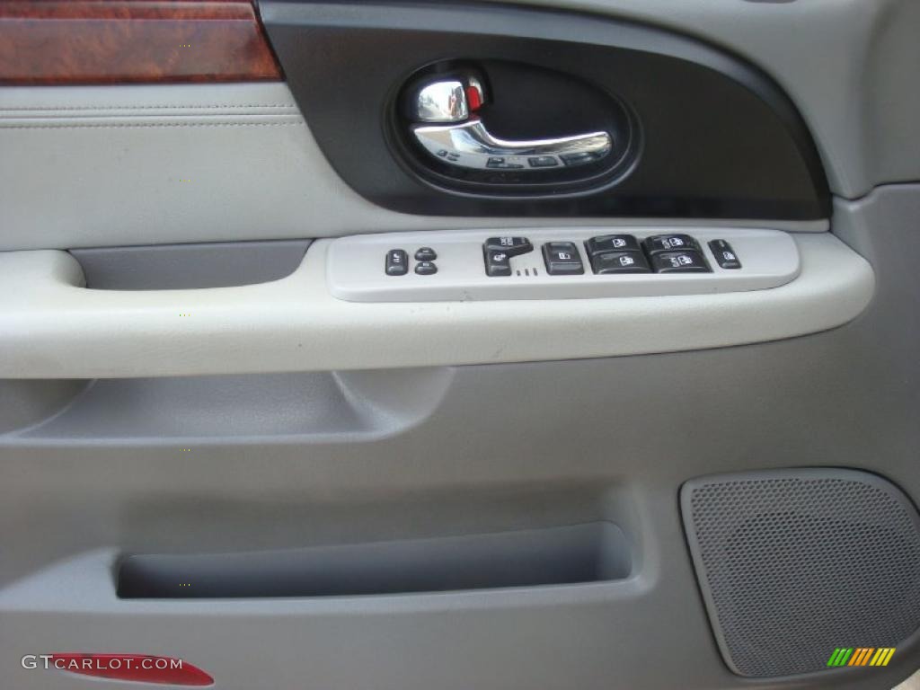 2005 Envoy XL SLT 4x4 - Onyx Black / Light Gray photo #9