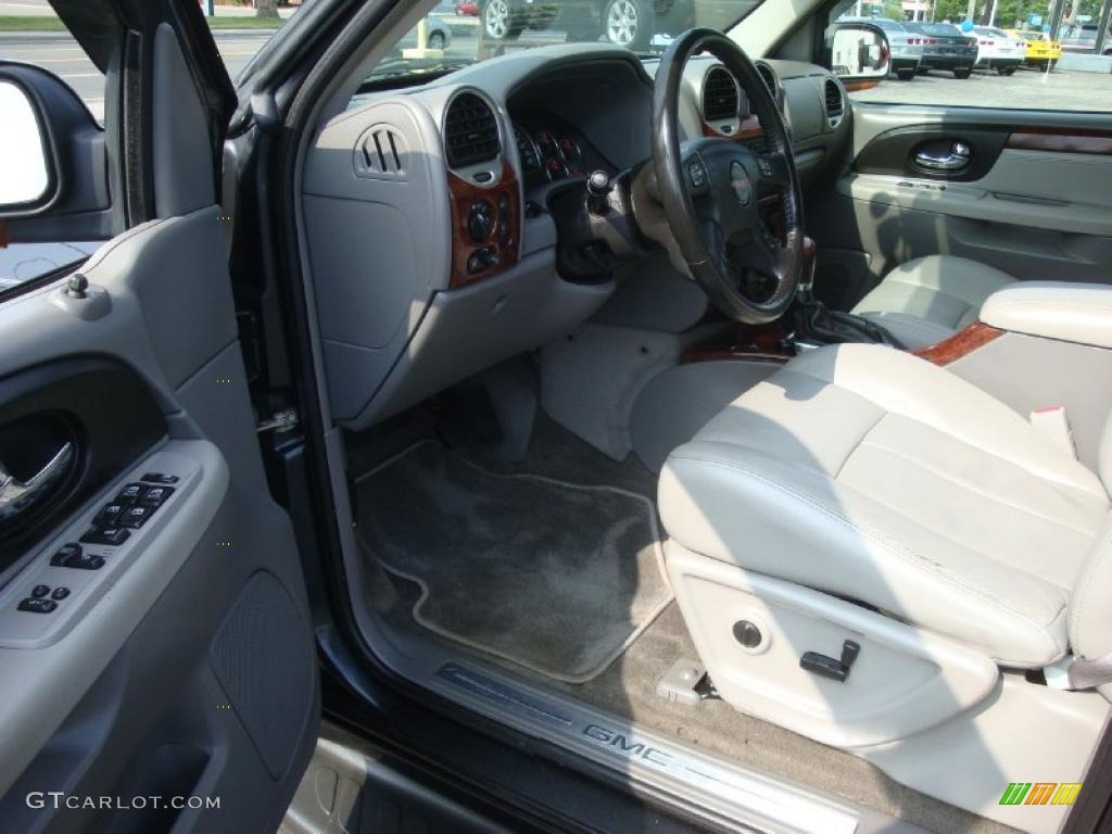 2005 Envoy XL SLT 4x4 - Onyx Black / Light Gray photo #11