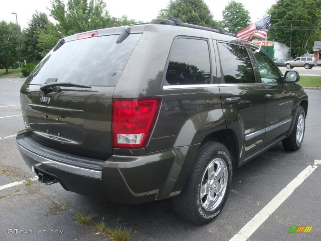 2006 Grand Cherokee Limited 4x4 - Dark Khaki Pearl / Dark Khaki/Light Graystone photo #6