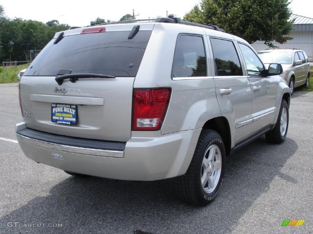 2007 Grand Cherokee Limited 4x4 - Light Graystone Pearl / Dark Khaki/Light Graystone photo #4