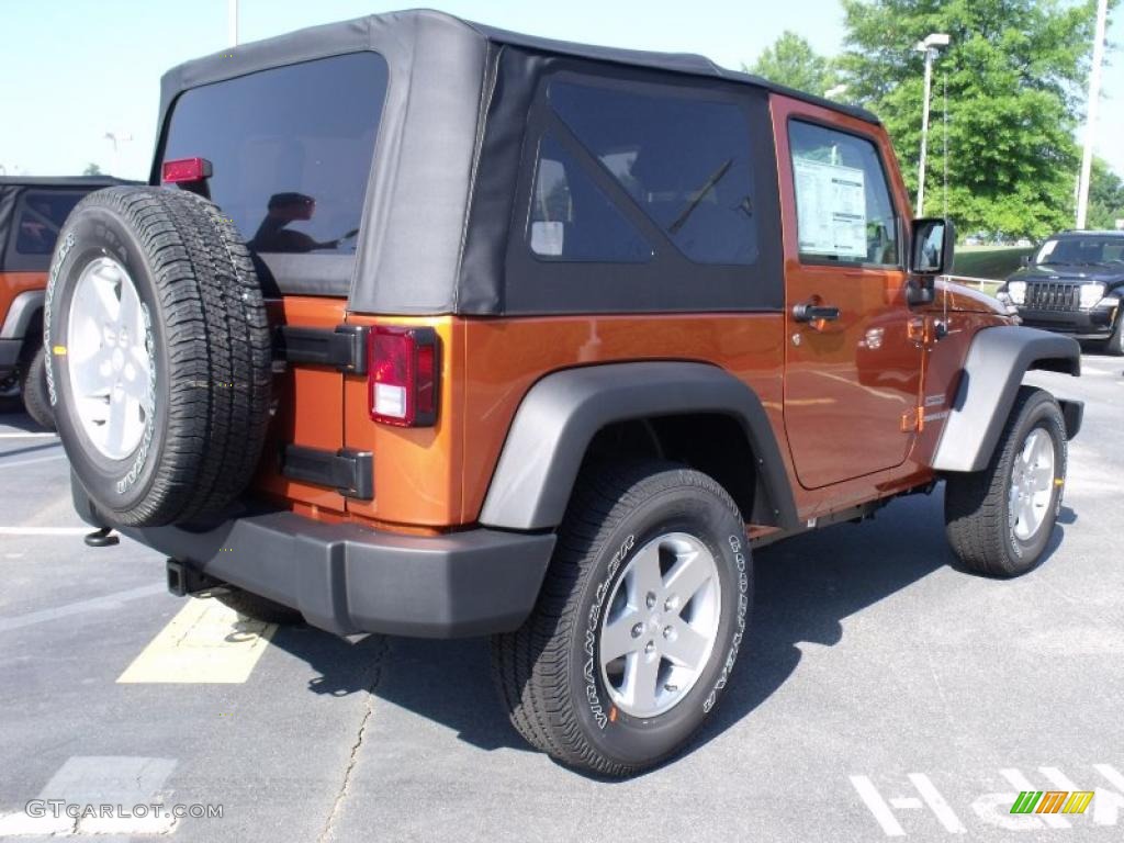 2010 Wrangler Sport 4x4 - Mango Tango Pearl / Dark Slate Gray/Medium Slate Gray photo #3