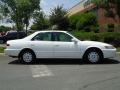 Super White - Camry LE Photo No. 4