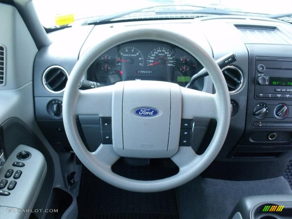 2005 F150 XLT SuperCab 4x4 - Black / Medium Flint Grey photo #23