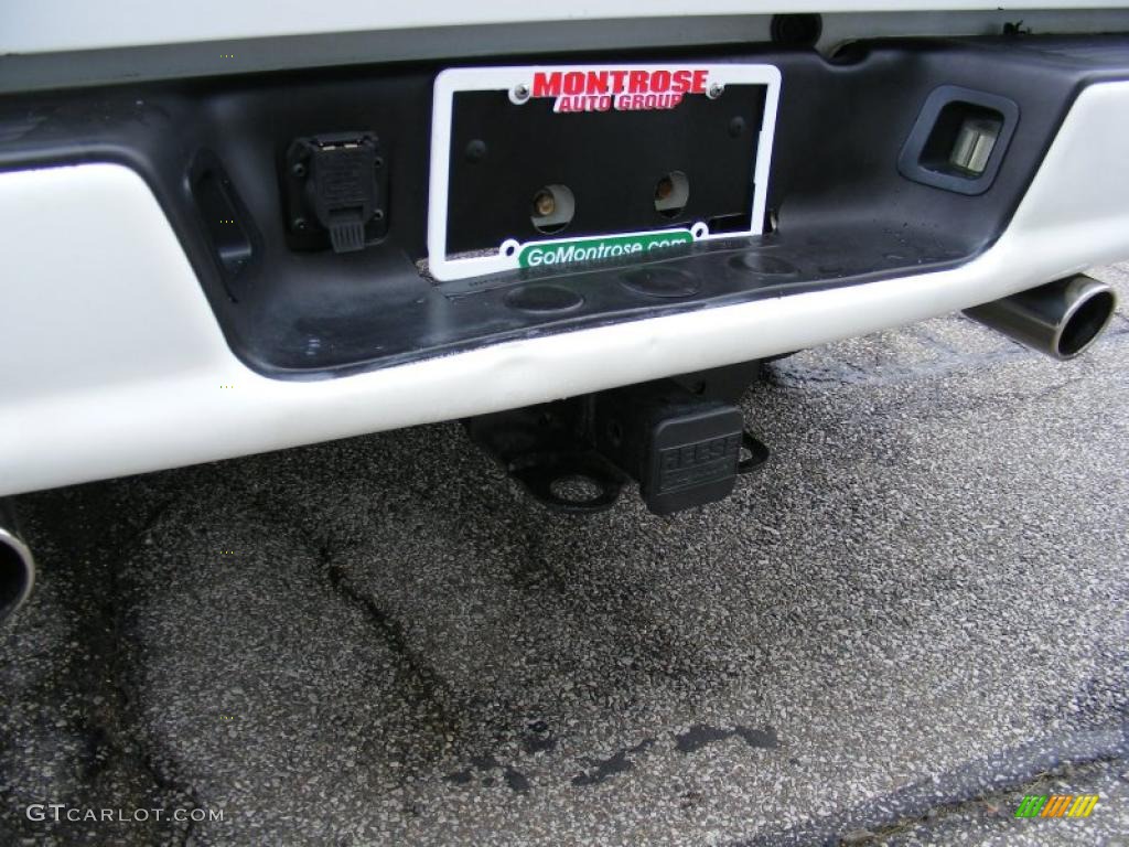 2005 Ram 1500 Sport Quad Cab 4x4 - Bright White / Dark Slate Gray photo #27
