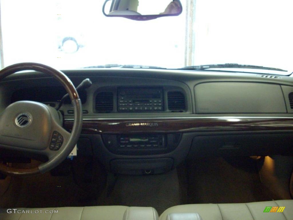 2004 Grand Marquis LS - Silver Birch Metallic / Light Flint photo #12