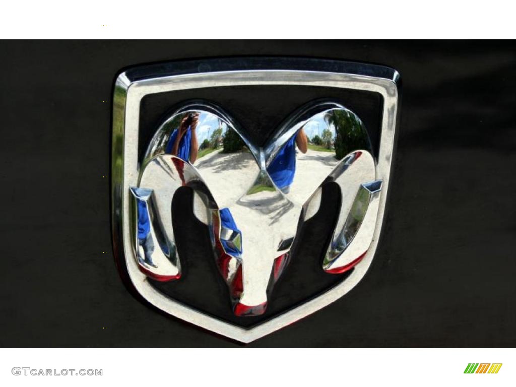 2005 Ram 3500 Laramie Quad Cab 4x4 Dually - Black / Dark Slate Gray photo #34