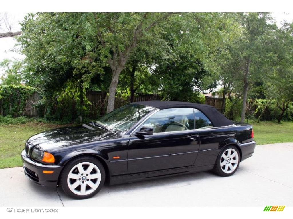 2001 3 Series 325i Convertible - Jet Black / Sand photo #2