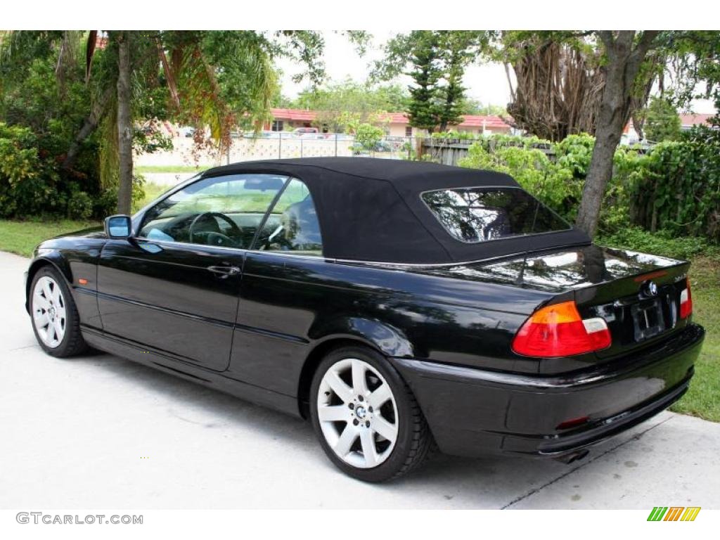 2001 3 Series 325i Convertible - Jet Black / Sand photo #5