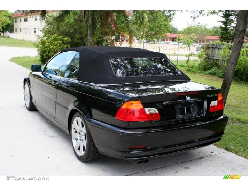 2001 3 Series 325i Convertible - Jet Black / Sand photo #6