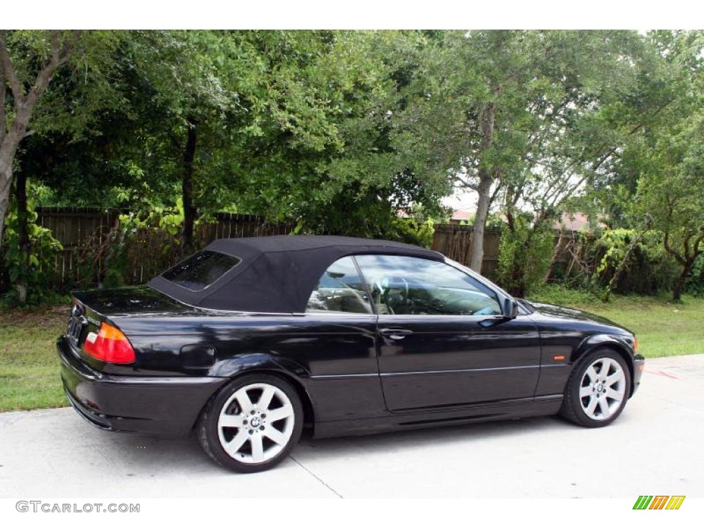 2001 3 Series 325i Convertible - Jet Black / Sand photo #9