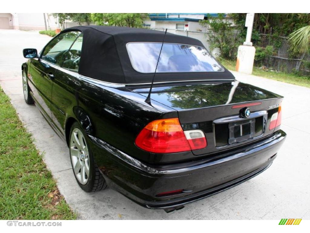 2001 3 Series 325i Convertible - Jet Black / Sand photo #17