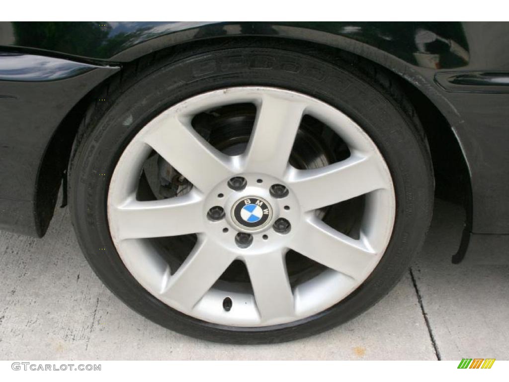 2001 3 Series 325i Convertible - Jet Black / Sand photo #32